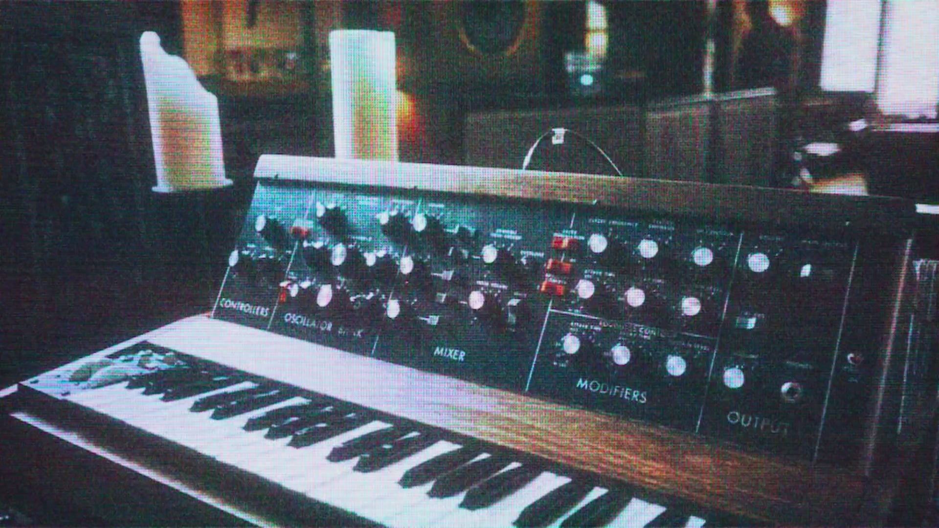 SYNTHSANITY 2 One Shot Kit – Mello Dee Beats